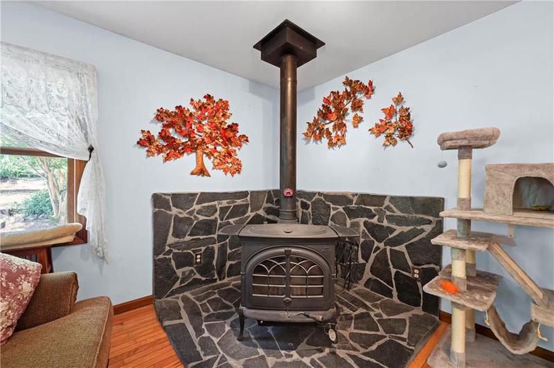 Image for property 798 Deerfield Lane NW, Sugar Valley, GA 30746