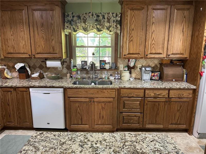 Image for property 329 HIRAM DOUGLASVILLE Highway, Hiram, GA 30141