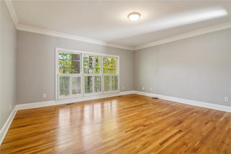 Image for property 230 Wessex Court, Atlanta, GA 30328