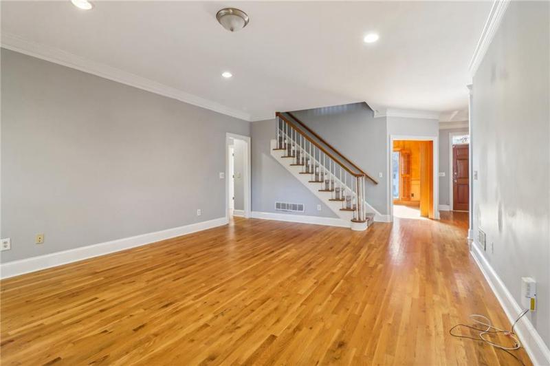 Image for property 230 Wessex Court, Atlanta, GA 30328