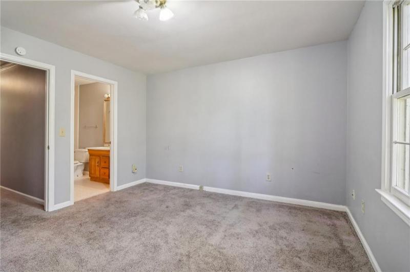 Image for property 230 Wessex Court, Atlanta, GA 30328