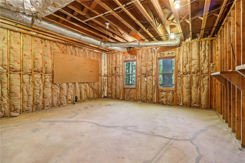 Image for property 230 Wessex Court, Atlanta, GA 30328