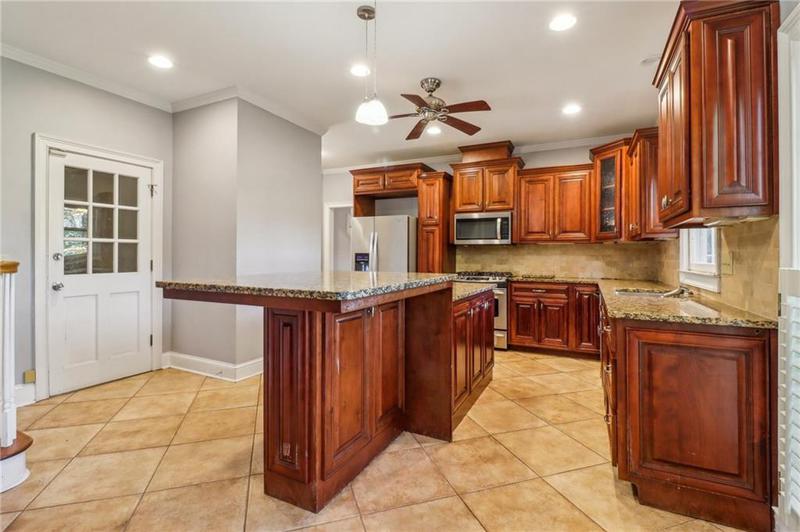 Image for property 230 Wessex Court, Atlanta, GA 30328