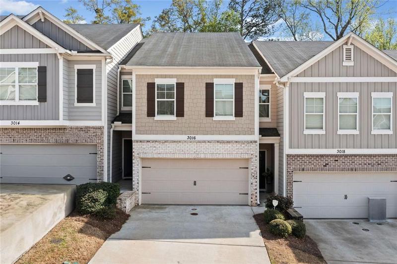 Image for property 3016 Creekside Overlook Way, Austell, GA 30168