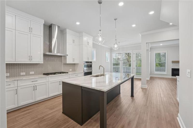 Image for property 572 Sawnee Village Boulevard, Cumming, GA 30040