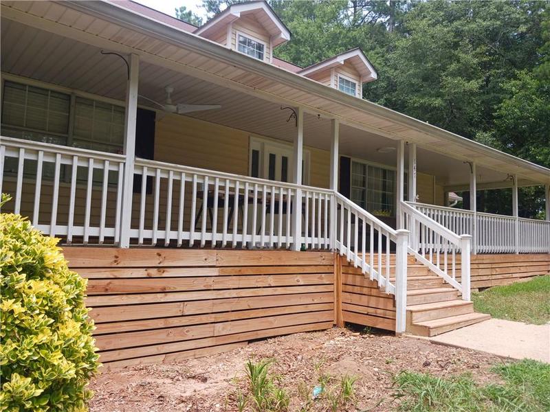 Image for property 147 Sheppard Drive, Newnan, GA 30263