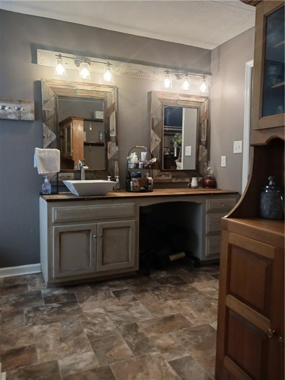 Image for property 147 Sheppard Drive, Newnan, GA 30263