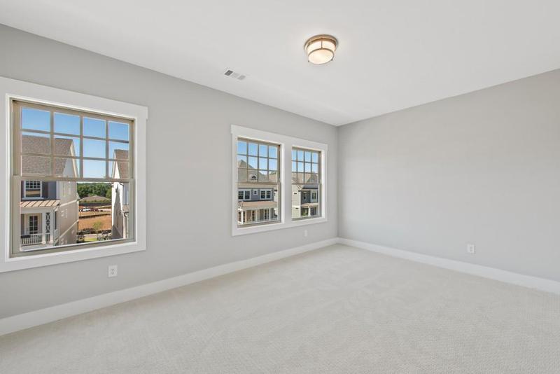 Image for property 4002 Moody Lane, Woodstock, GA 30188