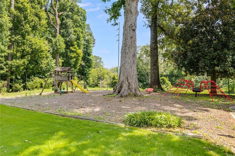 Image for property 3079 Colonial Way D, Atlanta, GA 30341