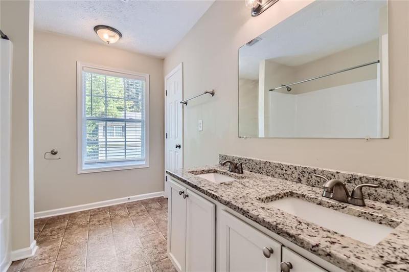 Image for property 9170 Jefferson Avenue, Covington, GA 30014