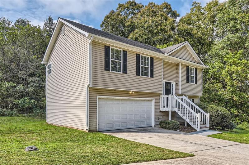 Image for property 9170 Jefferson Avenue, Covington, GA 30014