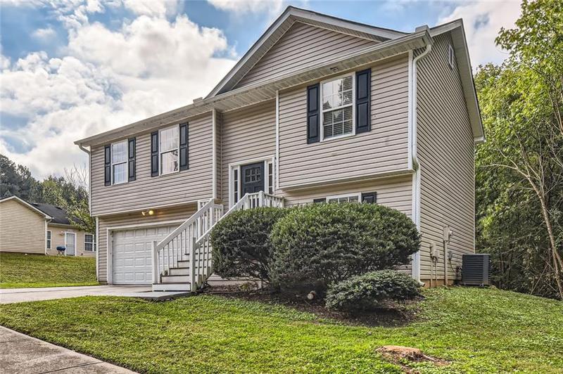 Image for property 9170 Jefferson Avenue, Covington, GA 30014