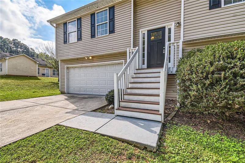 Image for property 9170 Jefferson Avenue, Covington, GA 30014