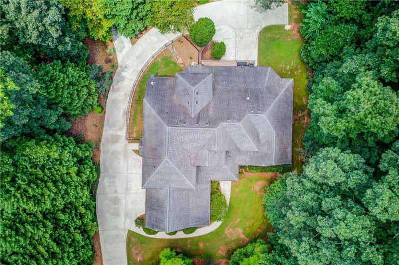 Image for property 623 Old Collins Road, Hoschton, GA 30548
