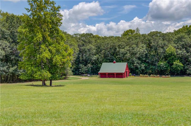 Image for property 623 Old Collins Road, Hoschton, GA 30548