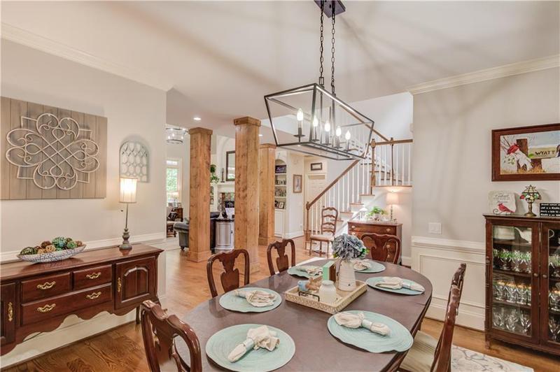 Image for property 623 Old Collins Road, Hoschton, GA 30548