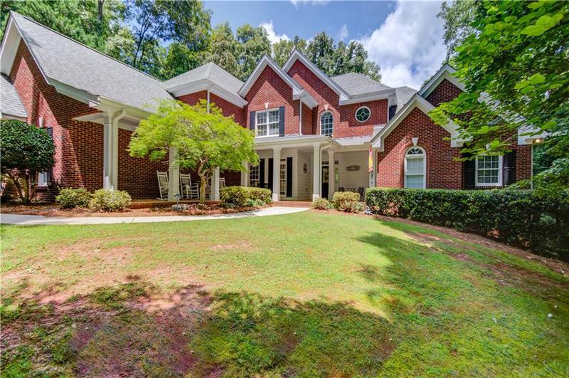 Image for property 623 Old Collins Road, Hoschton, GA 30548