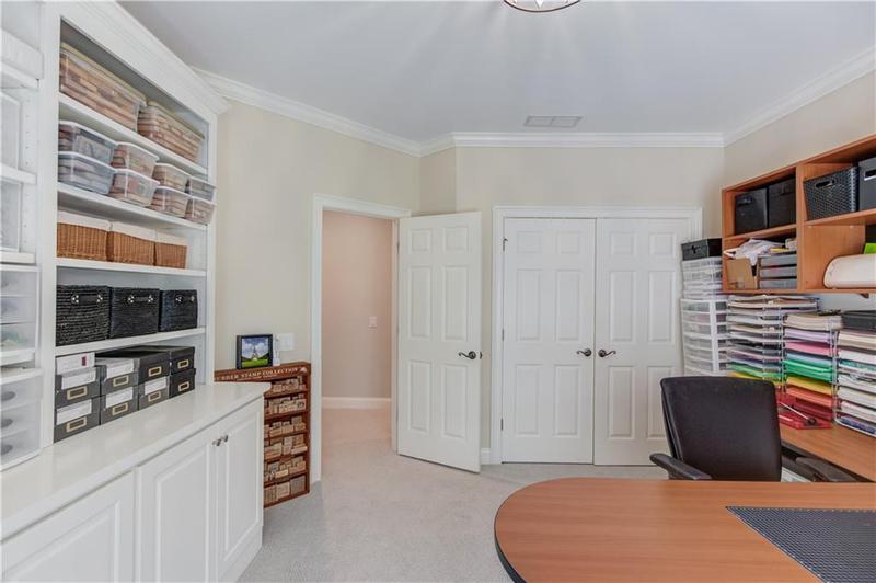 Image for property 623 Old Collins Road, Hoschton, GA 30548