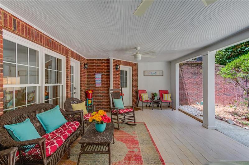Image for property 623 Old Collins Road, Hoschton, GA 30548