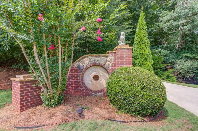Image for property 623 Old Collins Road, Hoschton, GA 30548