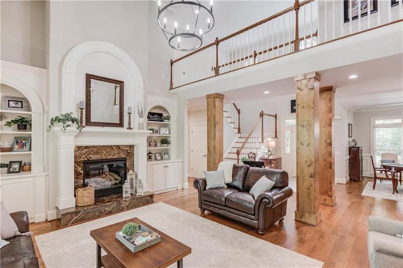 Image for property 623 Old Collins Road, Hoschton, GA 30548
