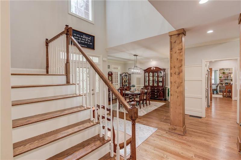 Image for property 623 Old Collins Road, Hoschton, GA 30548