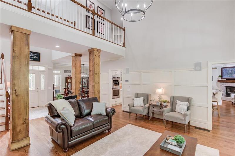 Image for property 623 Old Collins Road, Hoschton, GA 30548