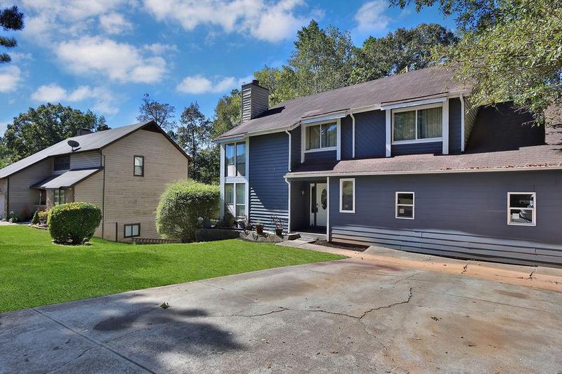 Image for property 1651 Links Overlook, Stone Mountain, GA 30088