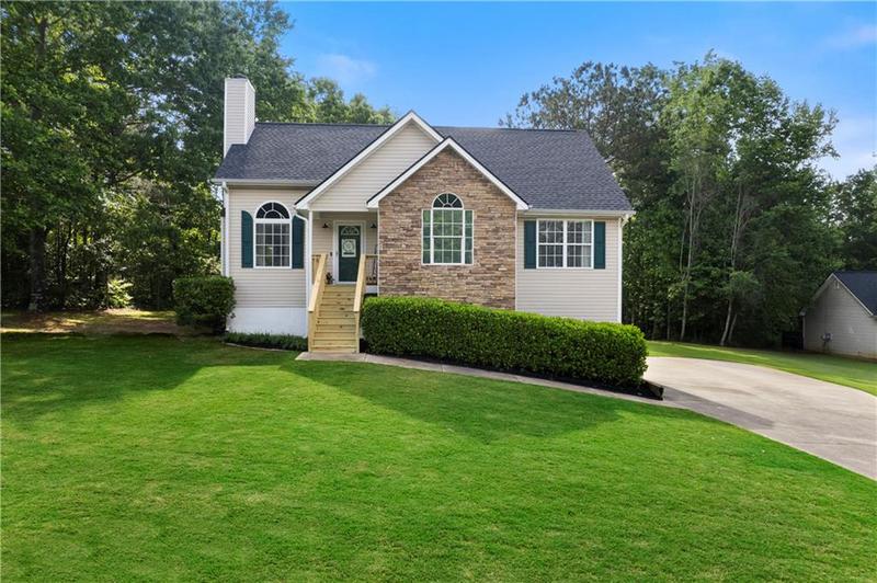 Image for property 71 Headland Court, Rockmart, GA 30153