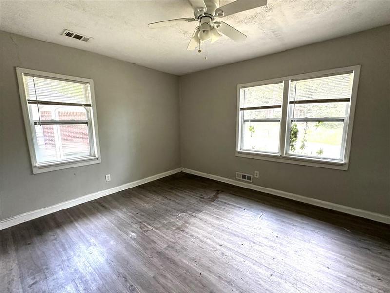 Image for property 2084 Snow Road, Atlanta, GA 30311