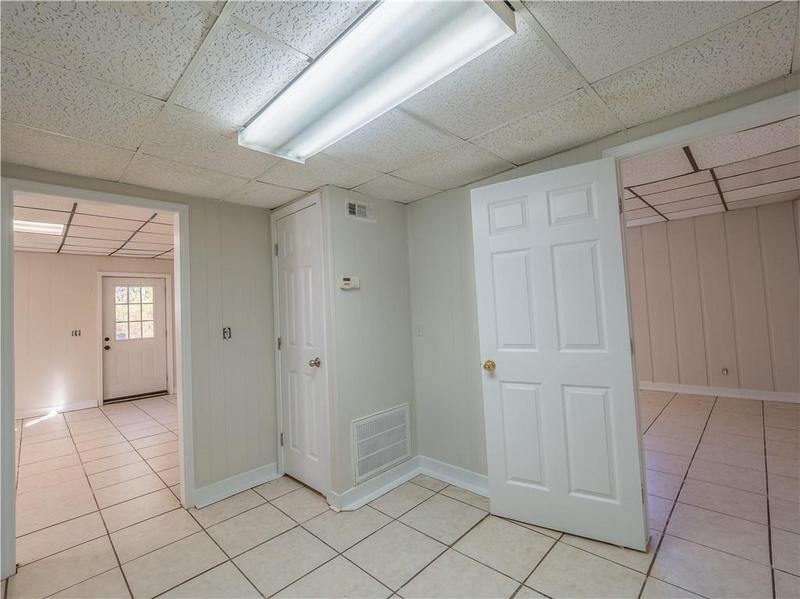 Image for property 11511 Highway 92, Woodstock, GA 30188