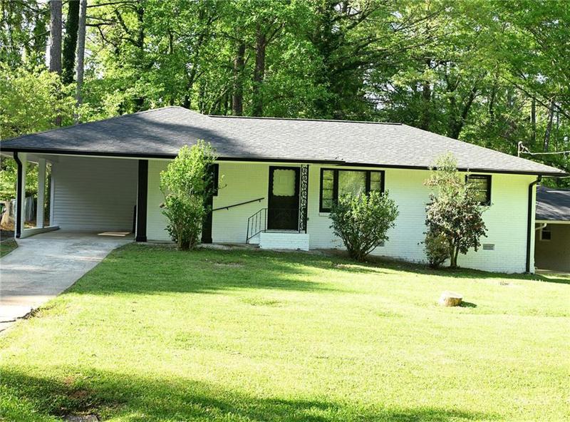 Image for property 110 Ridge Court, Mableton, GA 30126