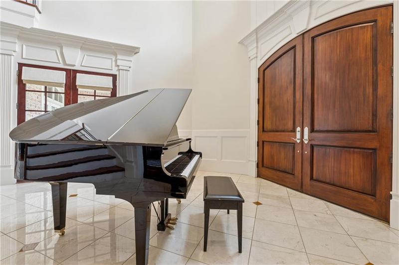 Image for property 5162 Legends Drive, Braselton, GA 30517