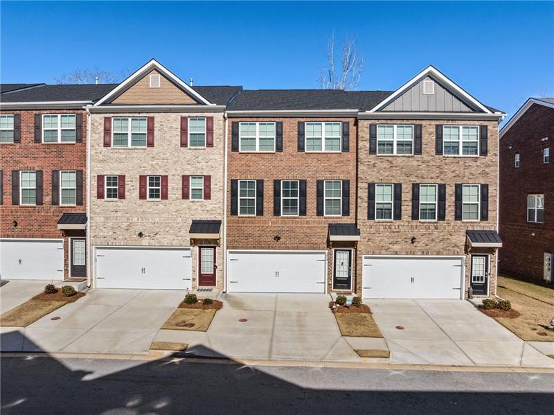 Image for property 3075 Westpoint Circle, Snellville, GA 30078