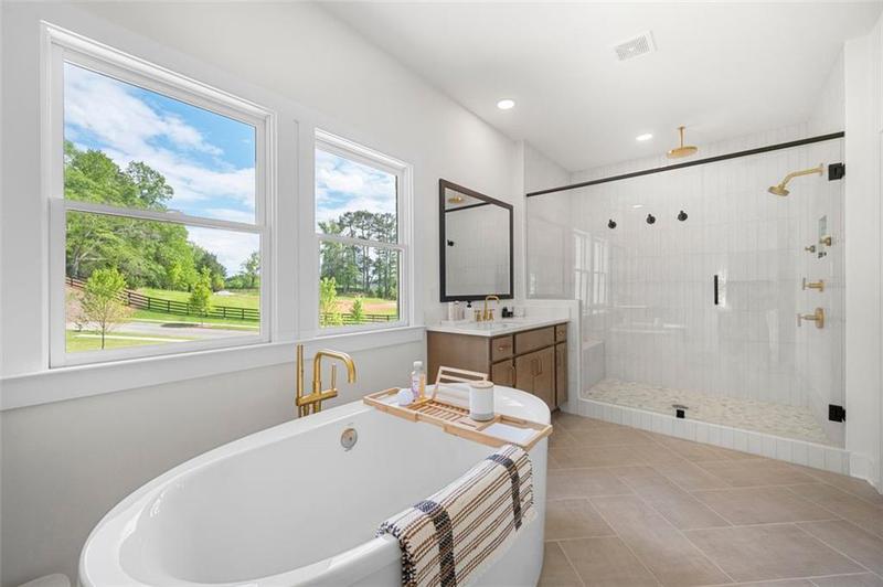 Image for property 17145 River Overlook Drive, Roswell, GA 30075