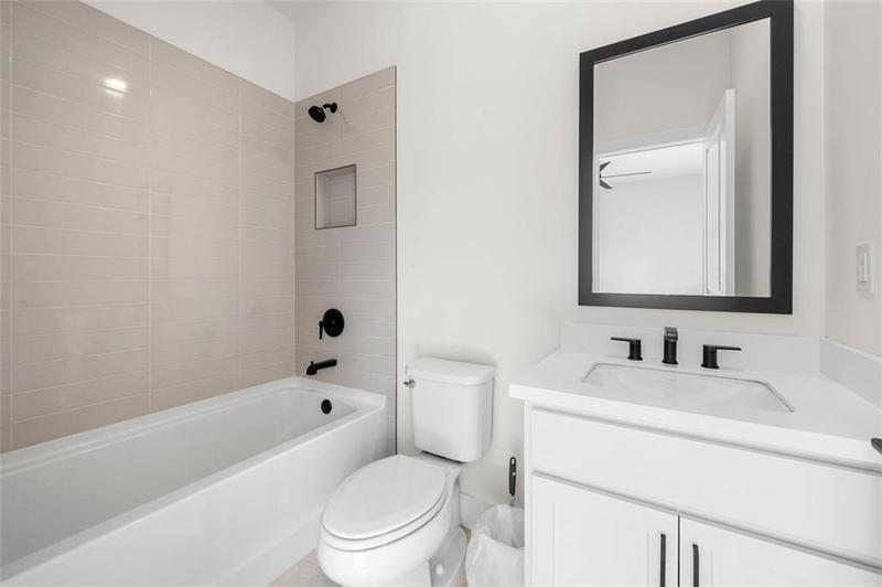 Image for property 17145 River Overlook Drive, Roswell, GA 30075