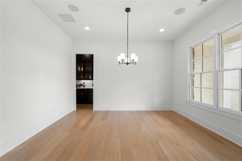 Image for property 17145 River Overlook Drive, Roswell, GA 30075