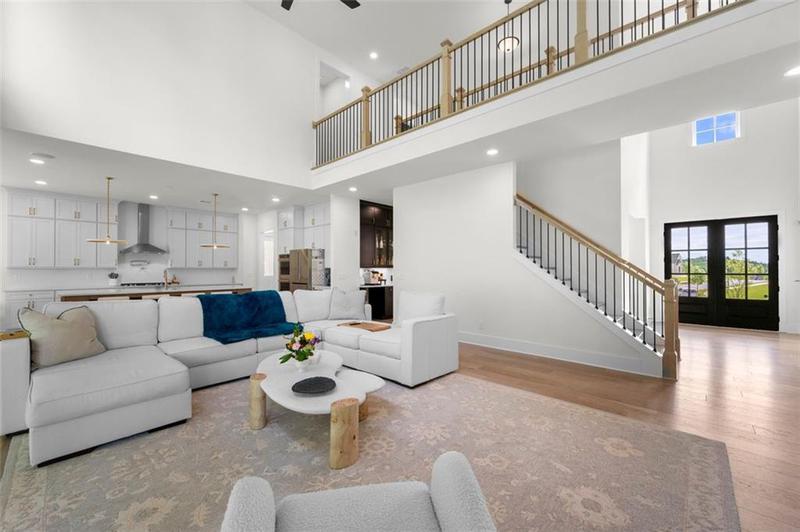 Image for property 17145 River Overlook Drive, Roswell, GA 30075