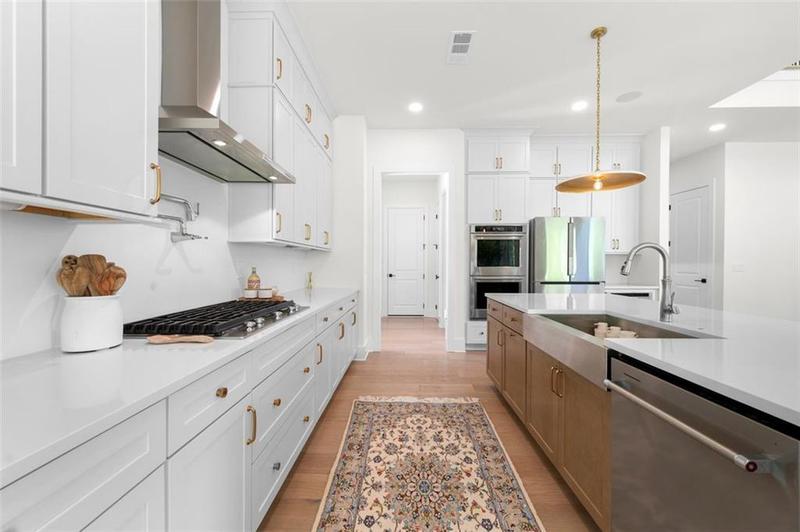 Image for property 17145 River Overlook Drive, Roswell, GA 30075