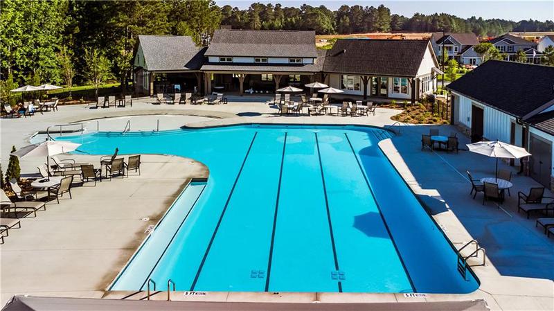 Image for property 752 Crystal Lake Parkway, Hoschton, GA 30548