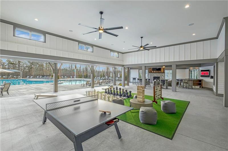 Image for property 752 Crystal Lake Parkway, Hoschton, GA 30548