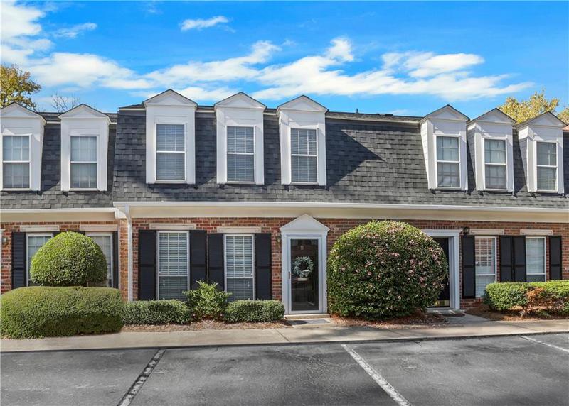 Image for property 11 NEWPORT Place, Atlanta, GA 30318