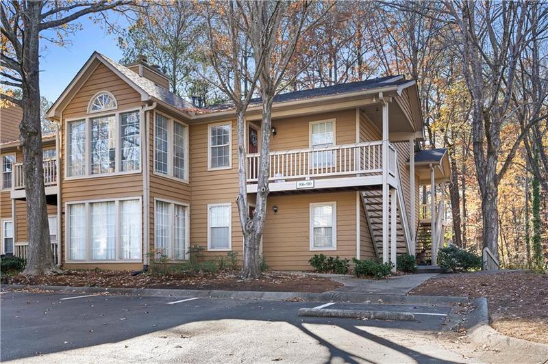 Image for property 906 Country Park Drive, Smyrna, GA 30080