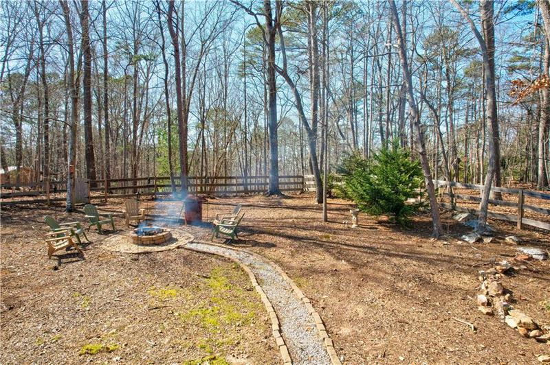 Image for property 1514 Villa Drive, Ellijay, GA 30540