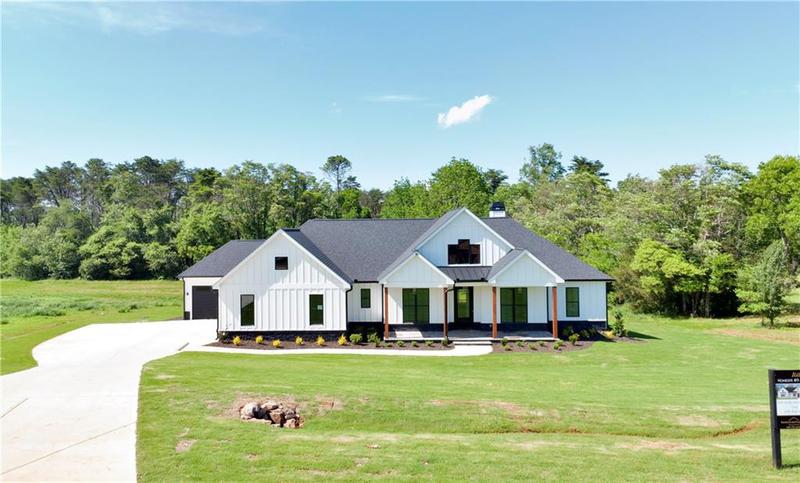 Image for property 300 Eminence Peak, Rydal, GA 30171