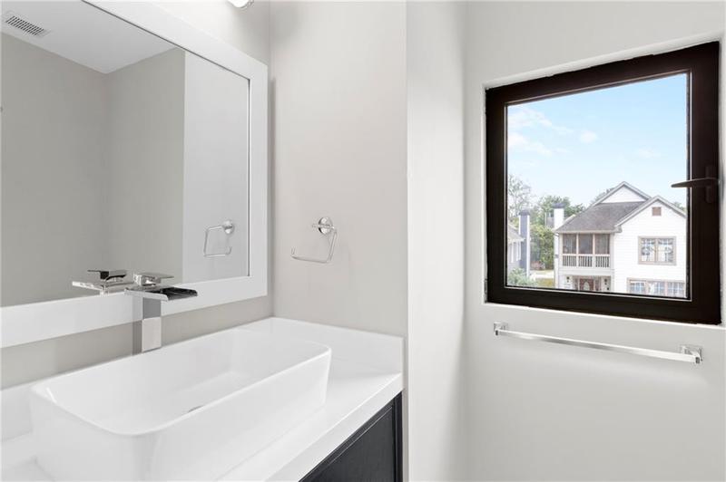 Image for property 472 Martin Street 10, Atlanta, GA 30312