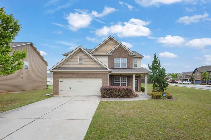 Image for property 209 Woodmill Way, Atlanta, GA 30331