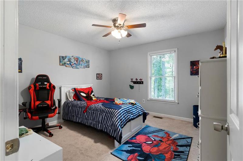 Image for property 55 Zona Kay Circle, Silver Creek, GA 30173