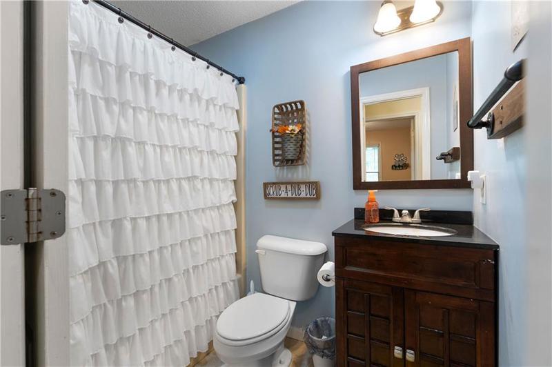 Image for property 55 Zona Kay Circle, Silver Creek, GA 30173