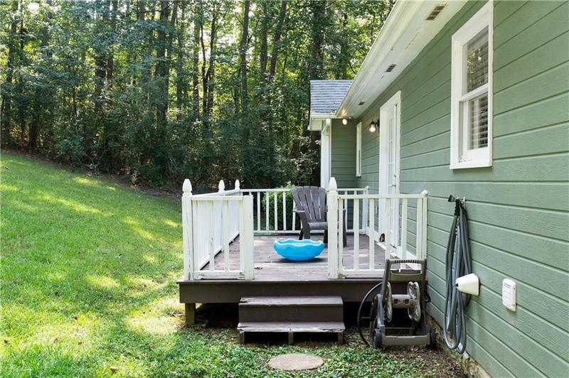 Image for property 55 Zona Kay Circle, Silver Creek, GA 30173